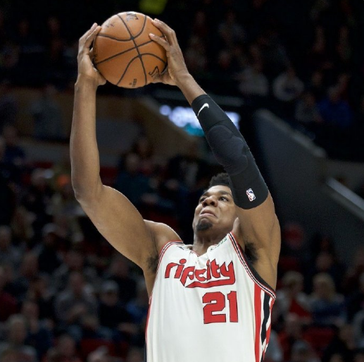 他在, dingy 他在, dingy