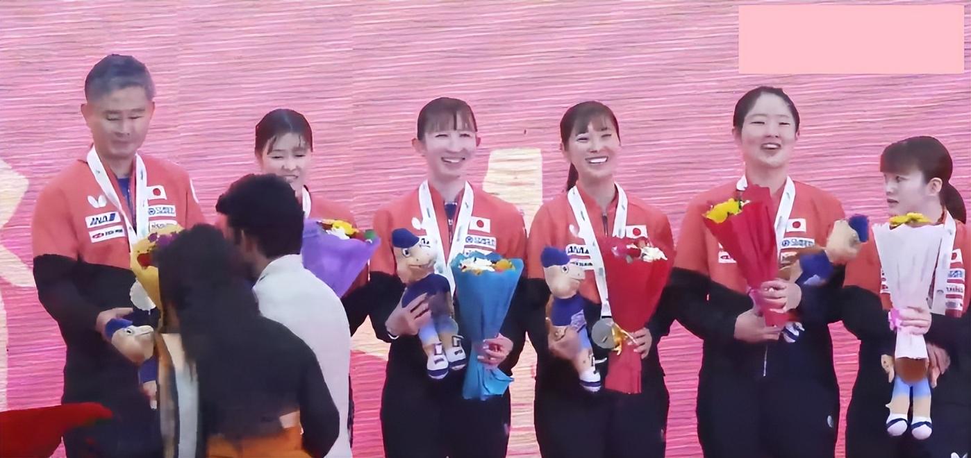 却被三盘击 却被三盘击