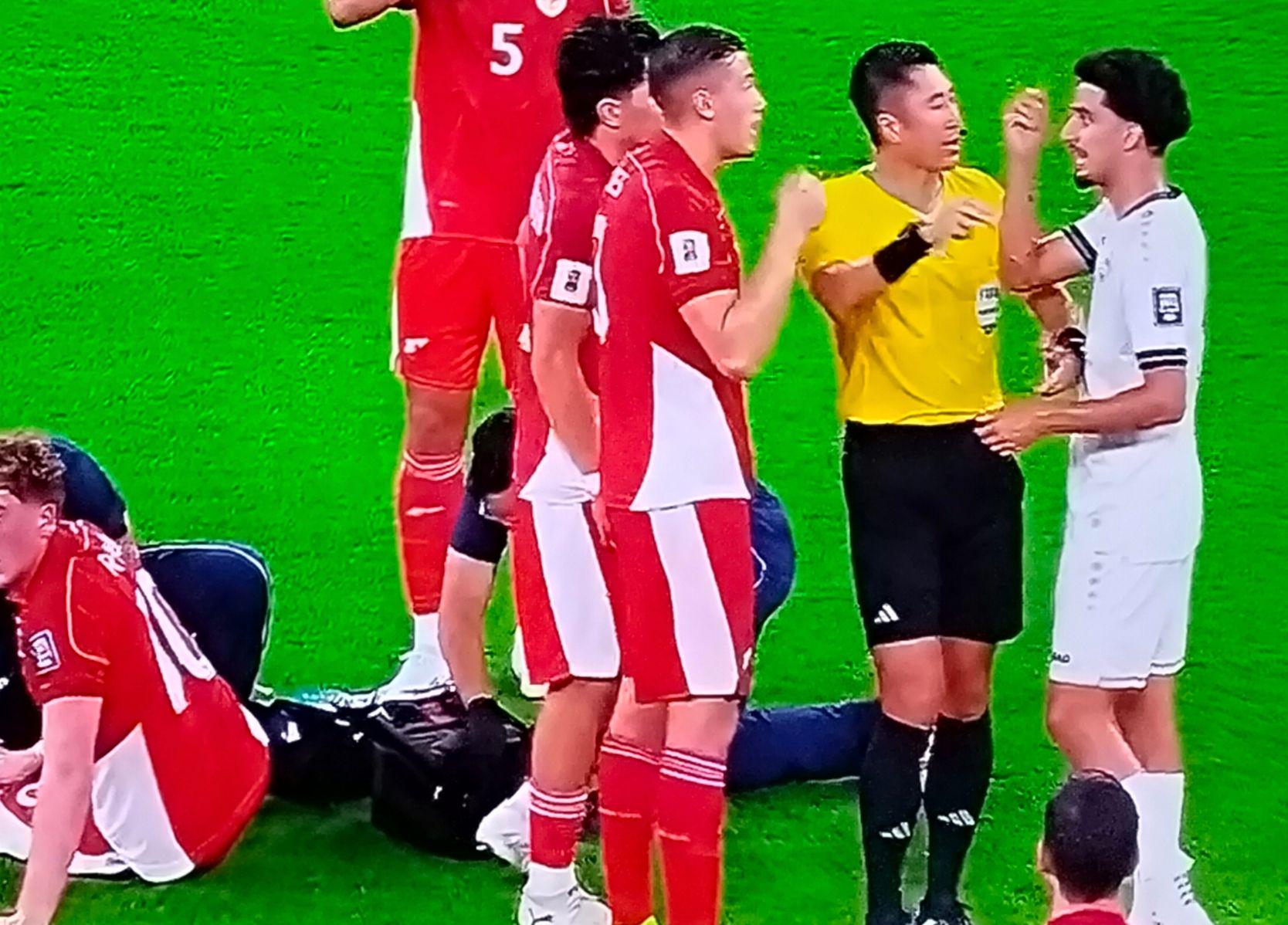 姆布阿亚连, 分钟